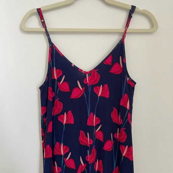 Ava Sky Navy and Red Floral Dress - Picture 3 of 6